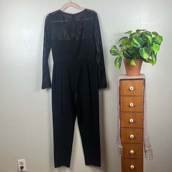 Black Halo Black  Long Sleeve Jumpsuit Size 6 - Picture 3 of 10